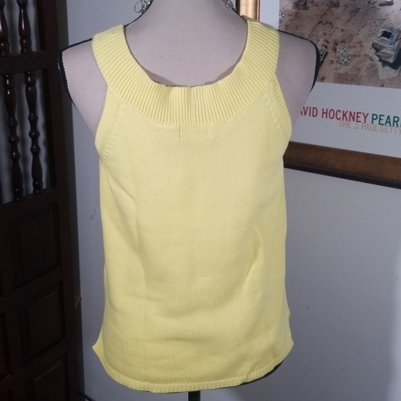 Jeanne Pierre knitted yellow V neck Vest.  Size S - Picture 5 of 9